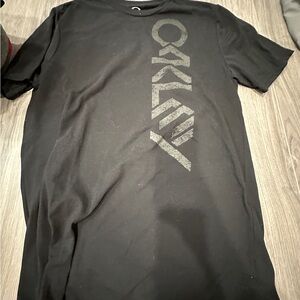 Mens oakley shirt